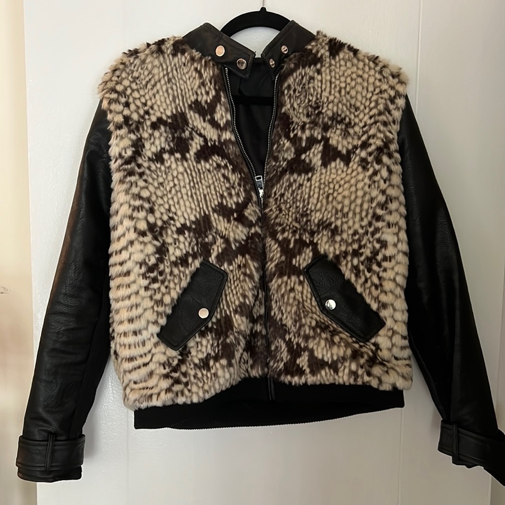 Fur/ leather jacket
